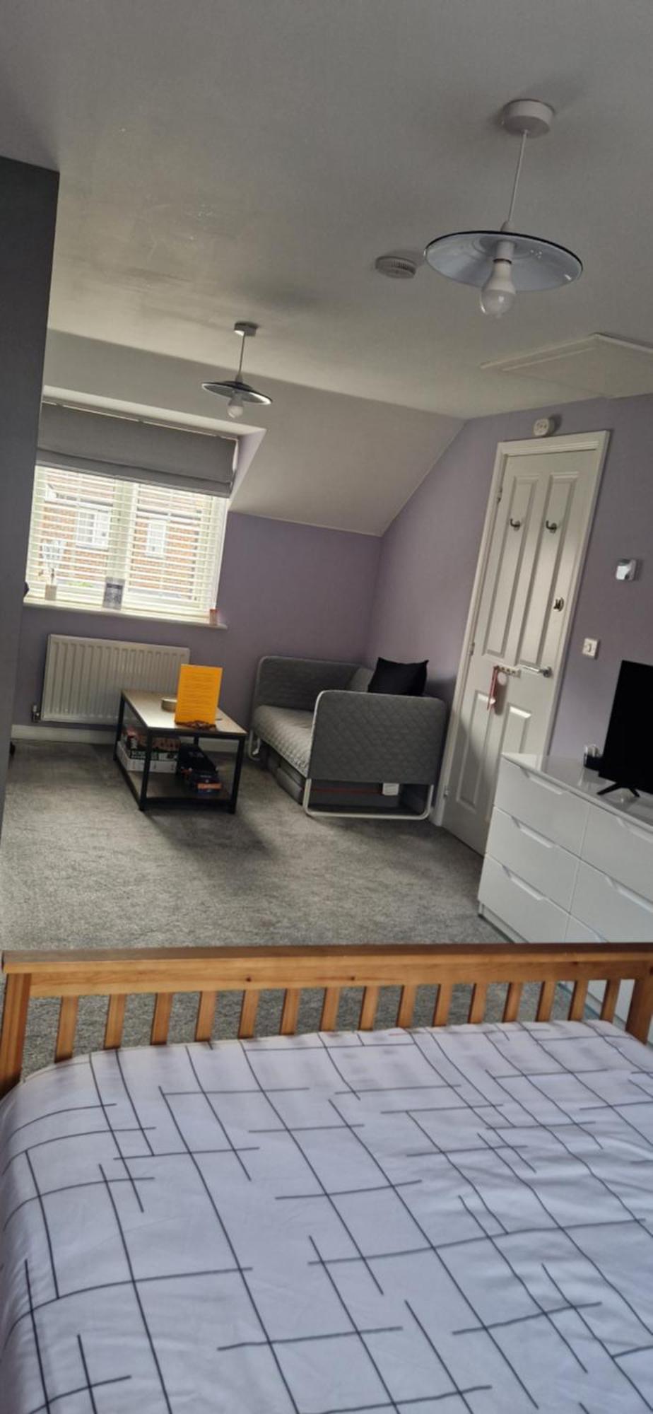 Double B&B Room In Southwater With Private Bathroom And Parking Szoba fotó